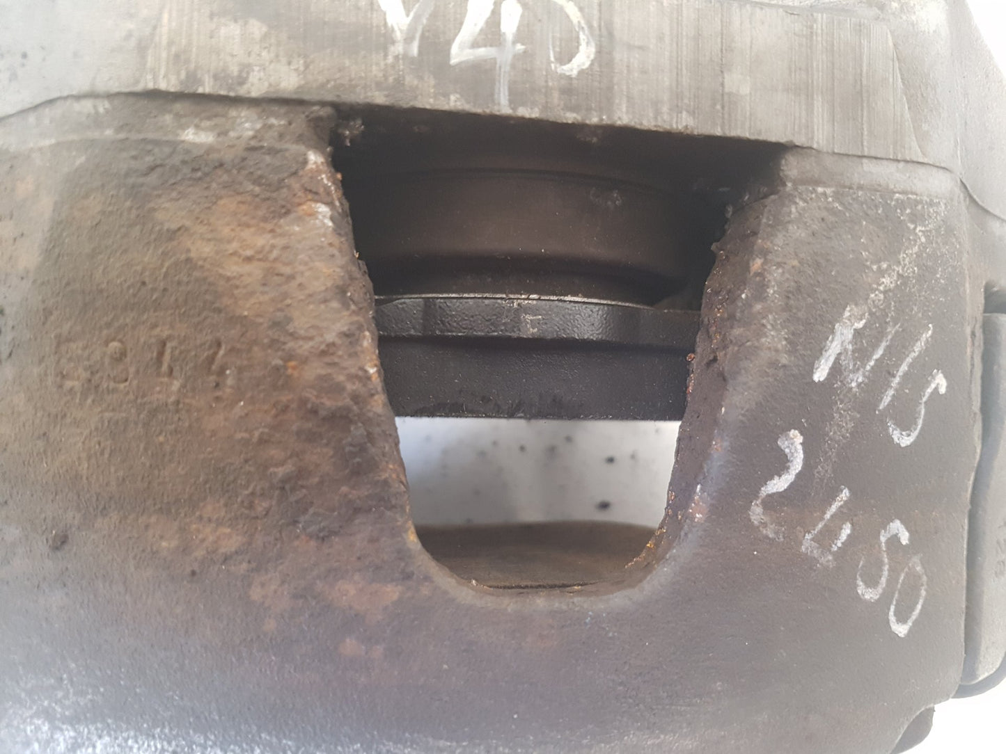 2012 - 2016 Volvo V40 Cross Country  Hatchback Left Front Caliper 36000731