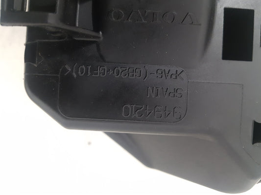 2005 - 2011 Volvo XC90   Engine Fuse Box 30679527
