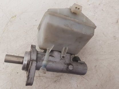 2011 - 2014 Volvo XC90  Estate BRAKE FLUID RESERVOIR AND MASTER CYLINDER