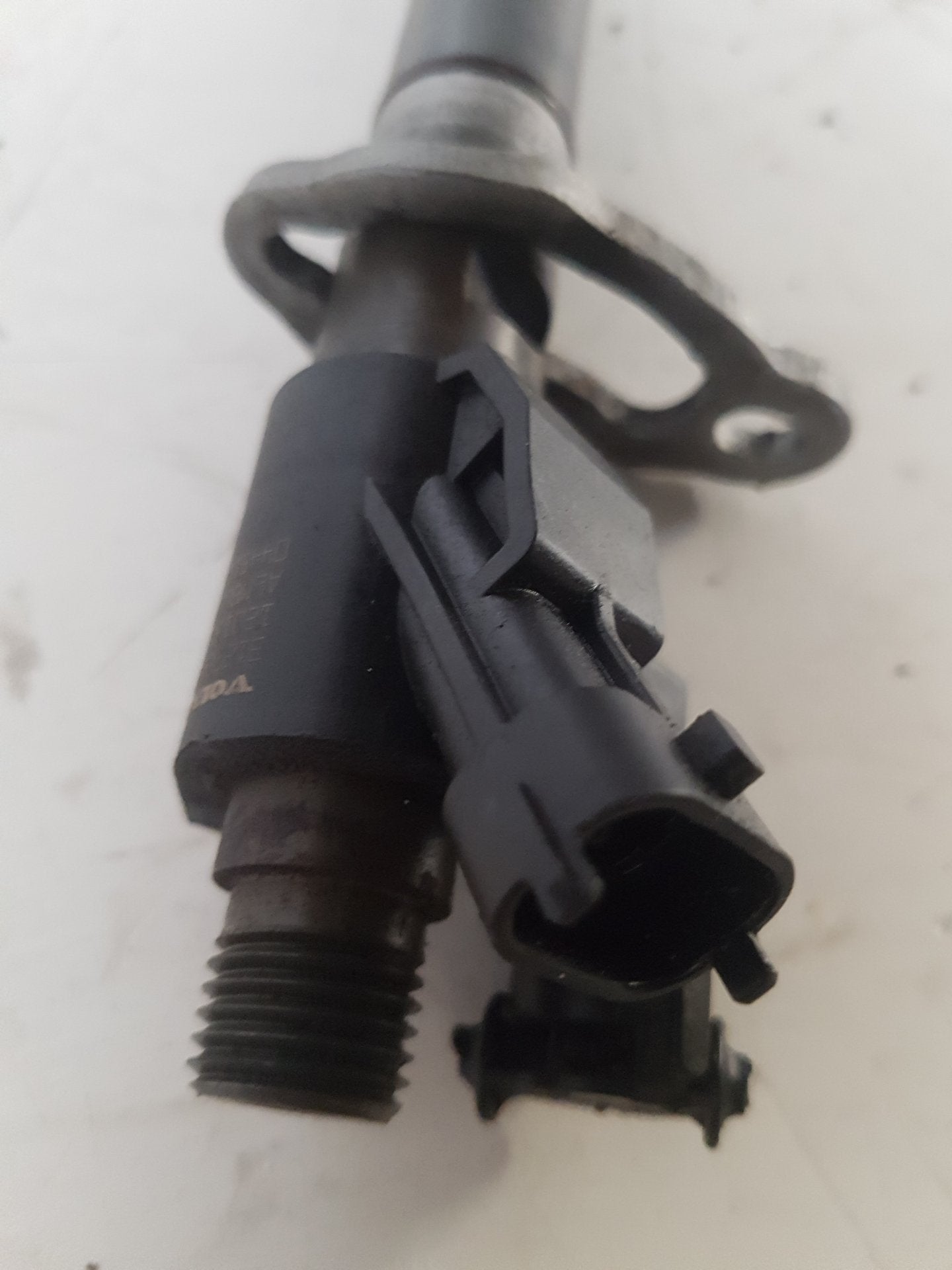 2009 - 2013 Volvo V60  Estate Fuel Injector 31272690