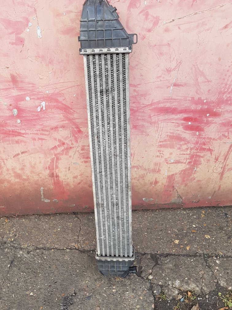 2007 - 2012 Volvo C70  Convertible Intercooler 30741631