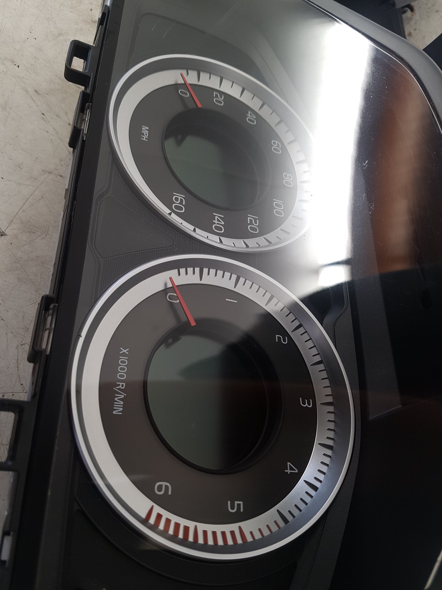 2008 - 2016 Volvo XC70 III 136 Estate Instrument Cluster 31327584AA