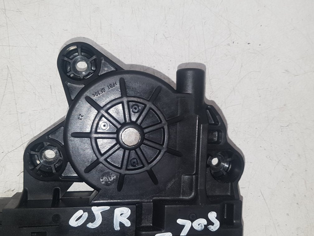 2005 - 2012 Volvo S40  Saloon WINDOW REG MOTOR (DRIVERS SIDE FRONT) 30739184