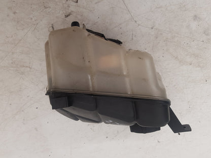 2008-2011 Volvo V70 XC60 S80 Radiator Expansion Bottle 6G91-8K218-D2L4A