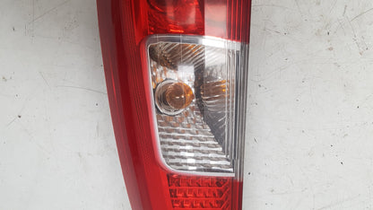 2000 - 2007 Volvo XC70  Estate REAR/TAIL LIGHT UPPER (DRIVER SIDE) 30655375