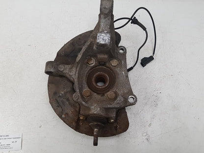 2000 - 2007 Volvo XC70  Estate Left Front Hub Assembly 9461943