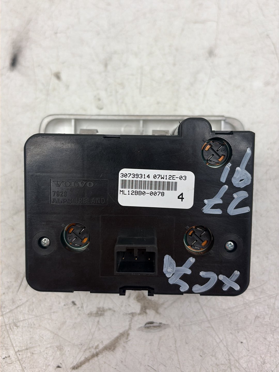 2004-2007 Volvo XC70 Estate Driving Light Switch 30739314