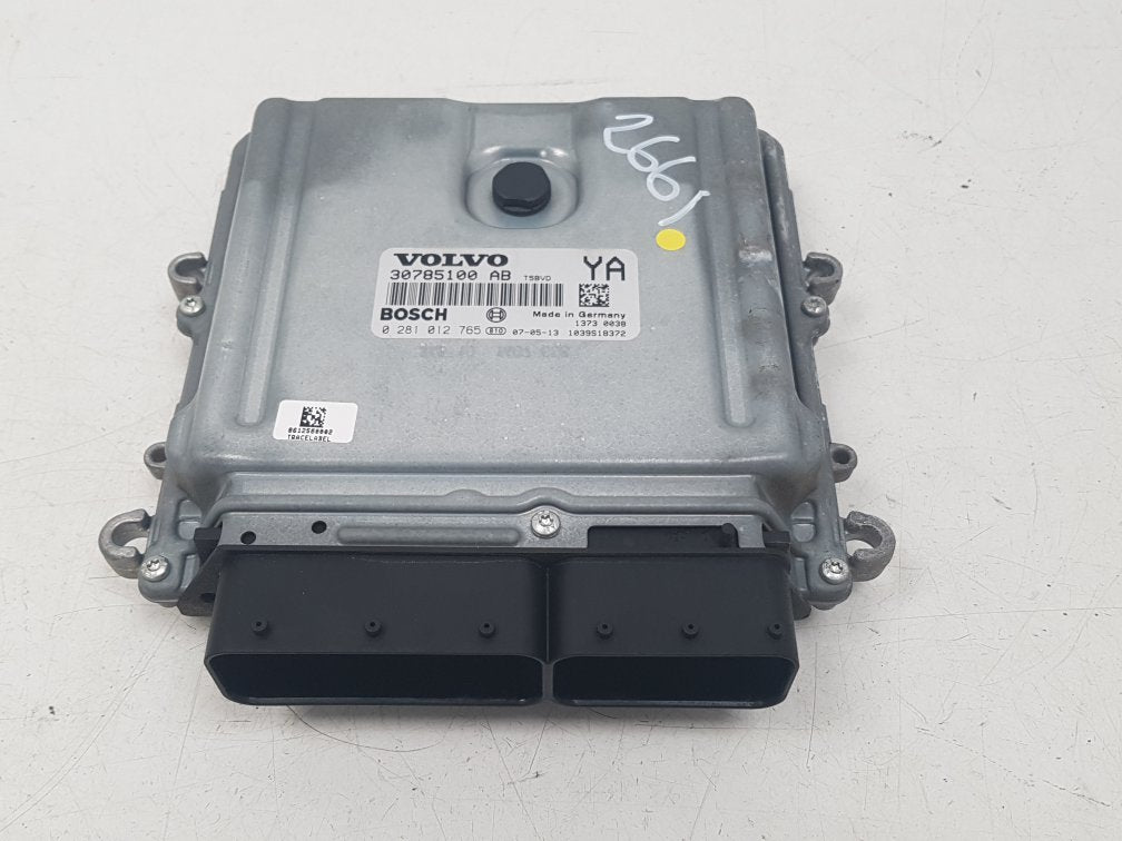 2006 - 2009 Volvo S80  Saloon Engine ECU 30785100 AB