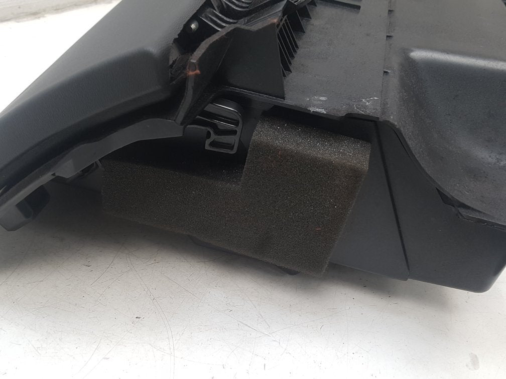 2010 - 2015 Volvo V70  Estate Glove Box 31393748