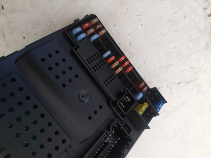 2007 Volvo V70  Estate CEM (CENTRAL ELECTRONIC MODULE) 30786889