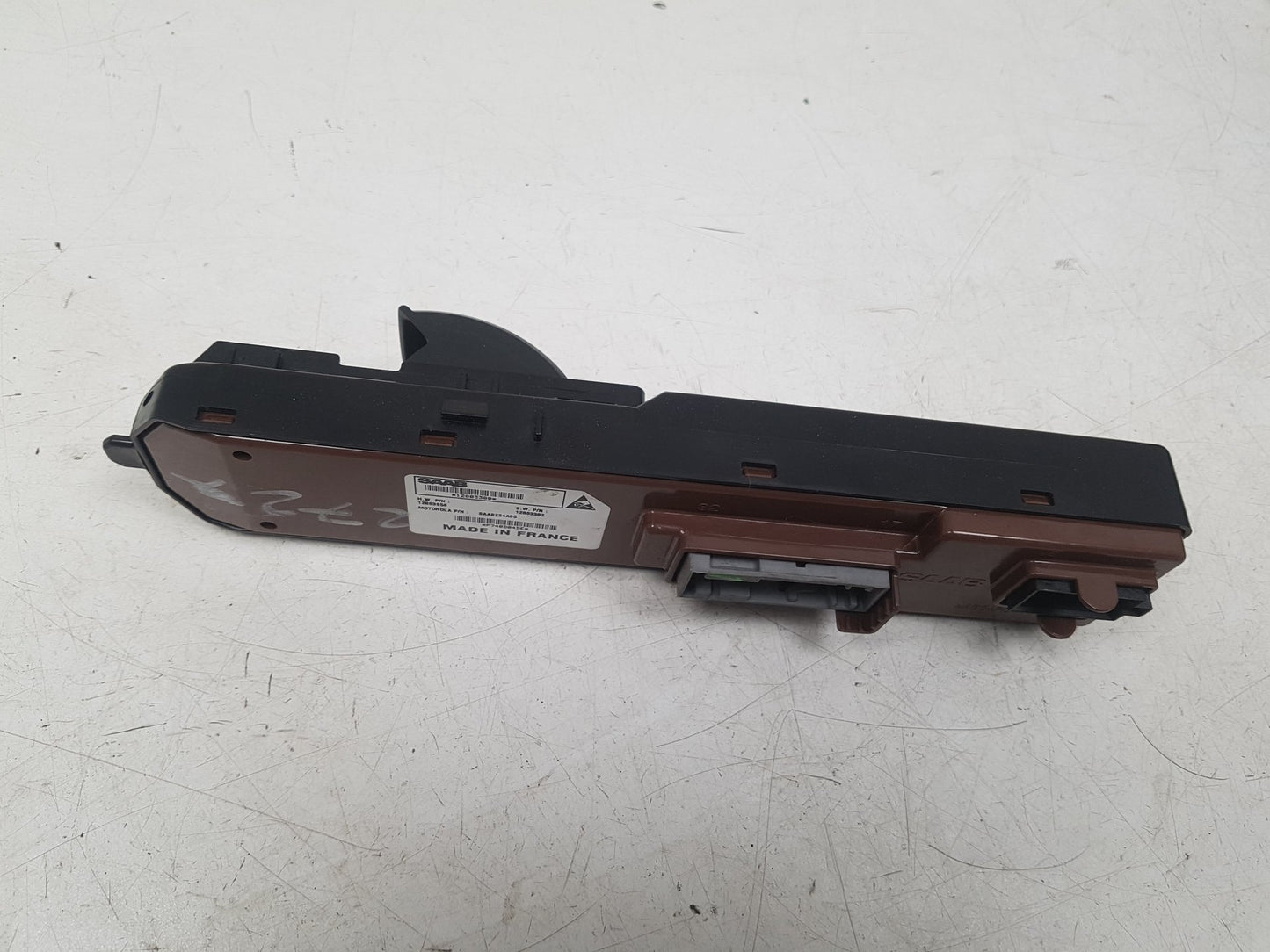 2004 Saab 9-3  Convertible Left Front Window Switch 12803380