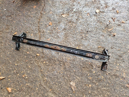 2013 - 2019 Volvo V40 III 525 Hatchback Radiator Support Bracket 31293957