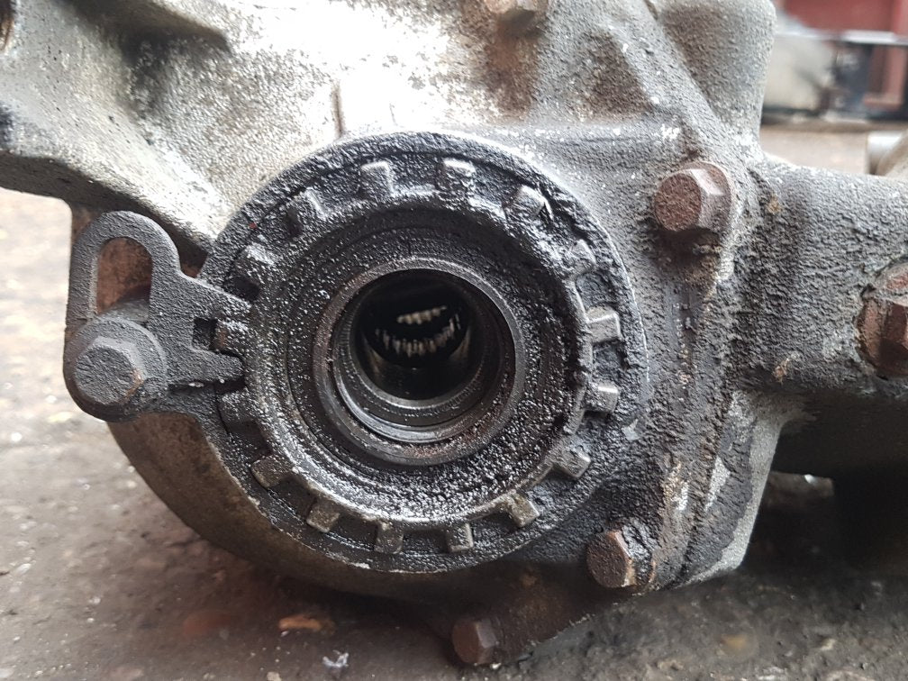 2003 - 2006 Volvo XC90  Estate Rear Differential Assembly 8653553