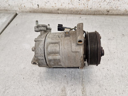 2012 - 2019 Volvo V40  Hatchback A/C Compressor 31291251