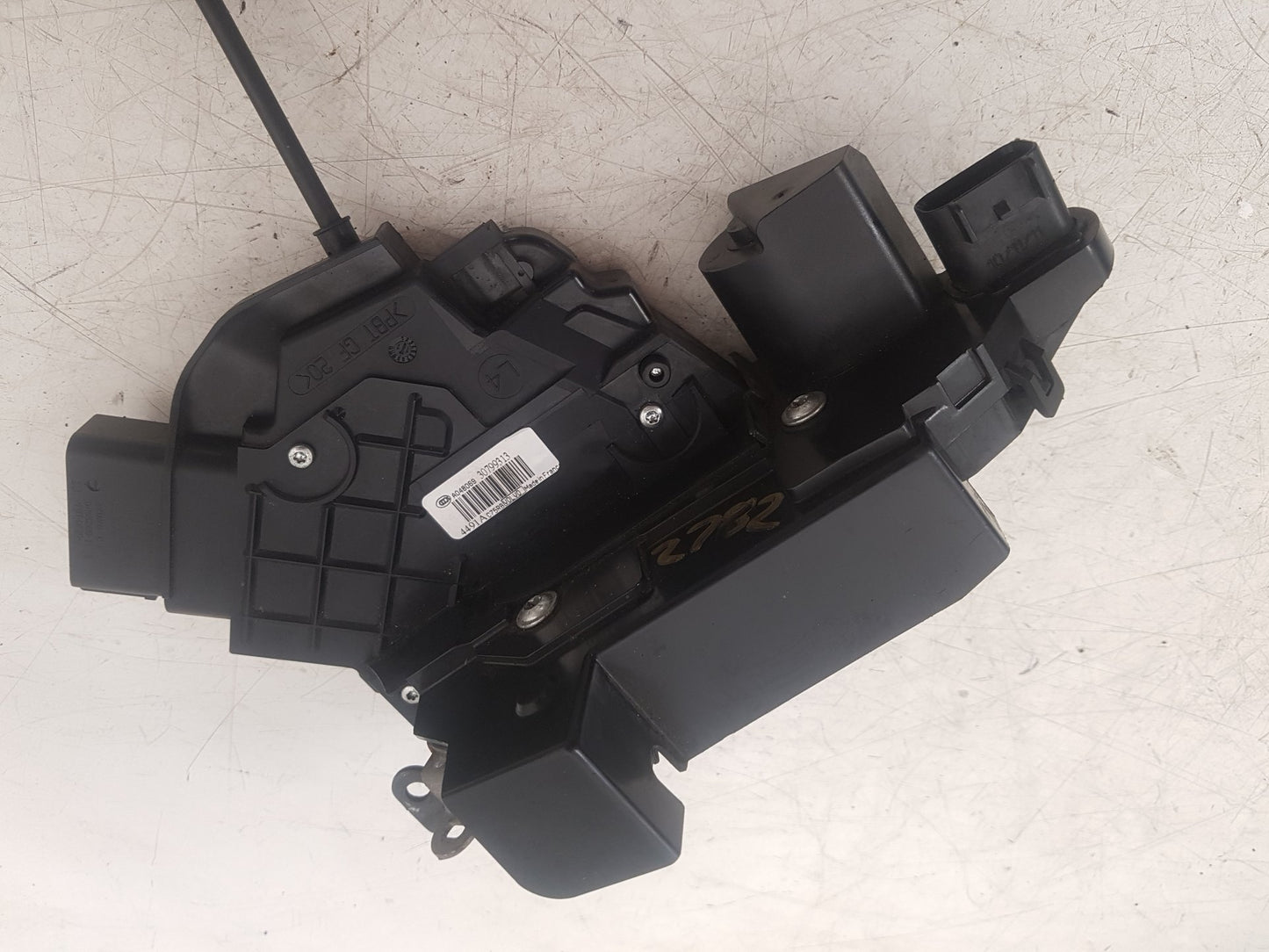 2010 - 2017 Volvo XC60  Estate Left Front Door Lock Actuator 30799313
