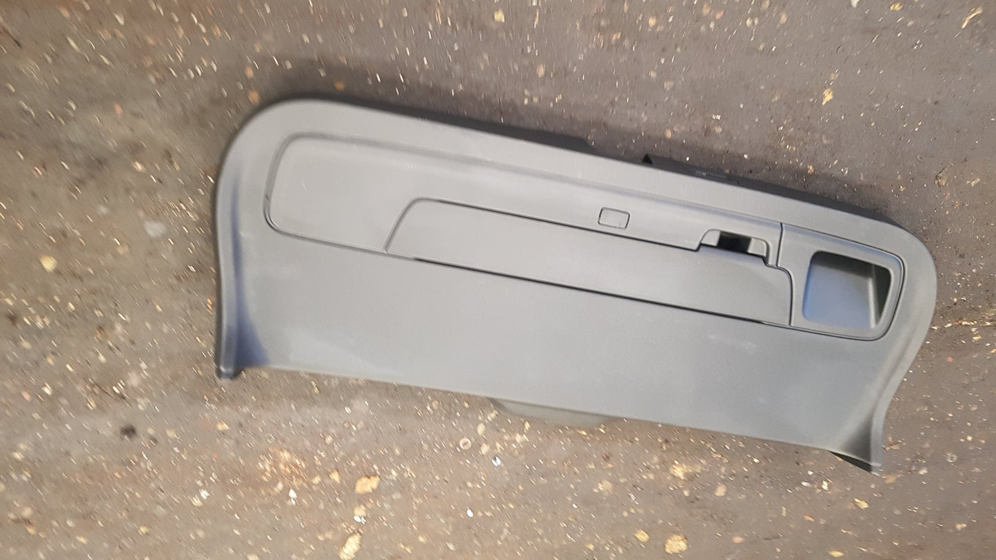 2017 - 2026 Volvo V60 II 225 Estate BOOT LOAD COVER 31462593