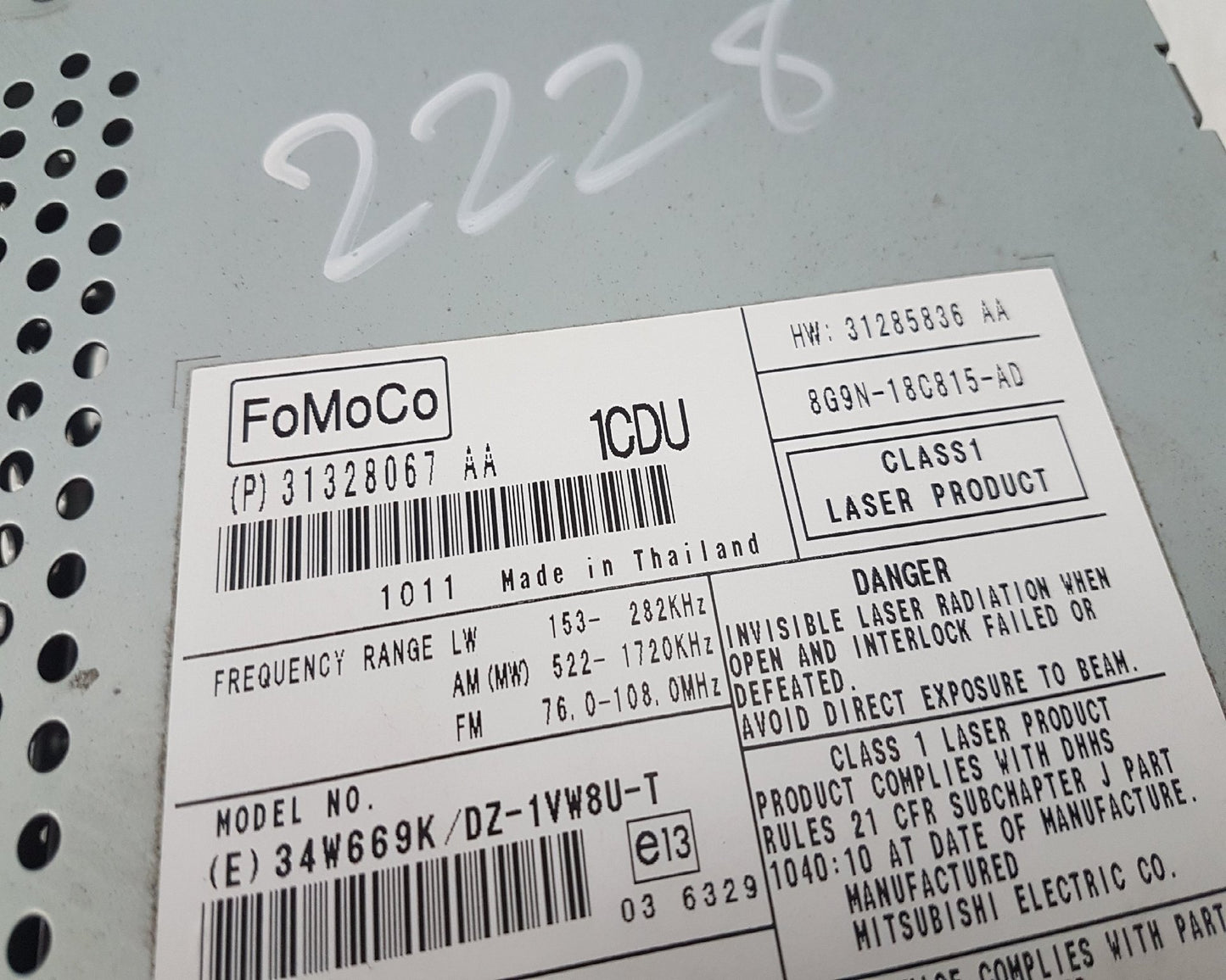 2010 - 2016 Volvo S80  Saloon CD Player 31328067