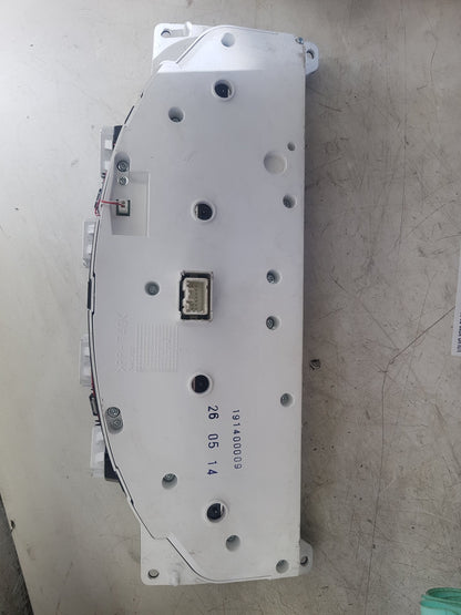 2011 - 2014 Volvo XC90  Estate Instrument Cluster 31394605