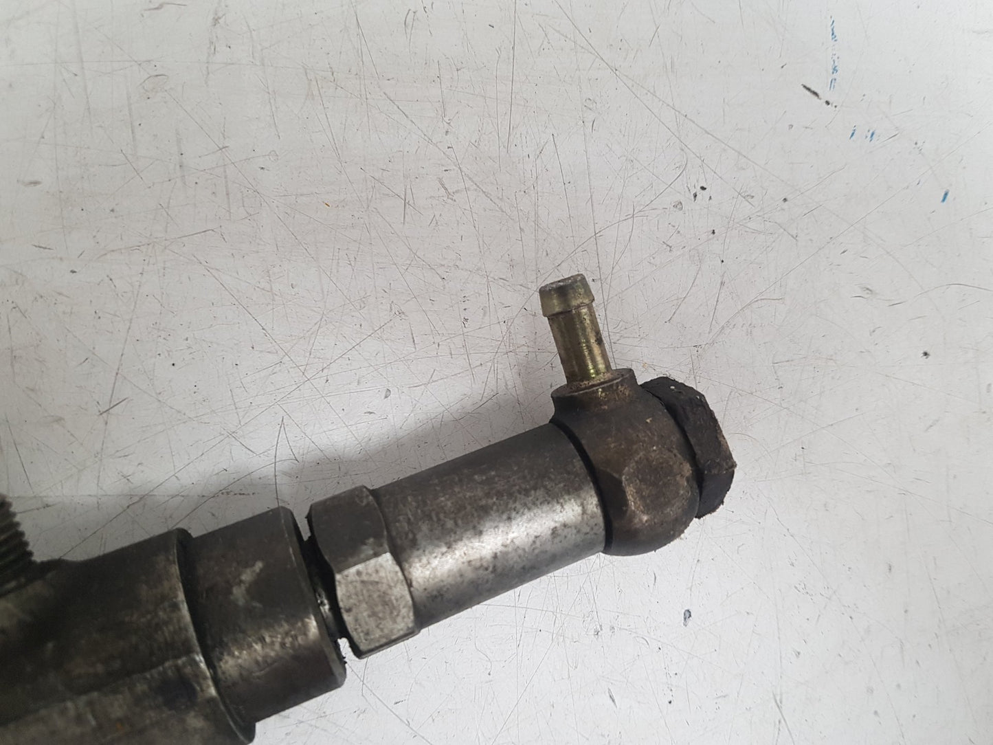 2002 - 2005 Volvo S60  Saloon Injection Rail 8658252