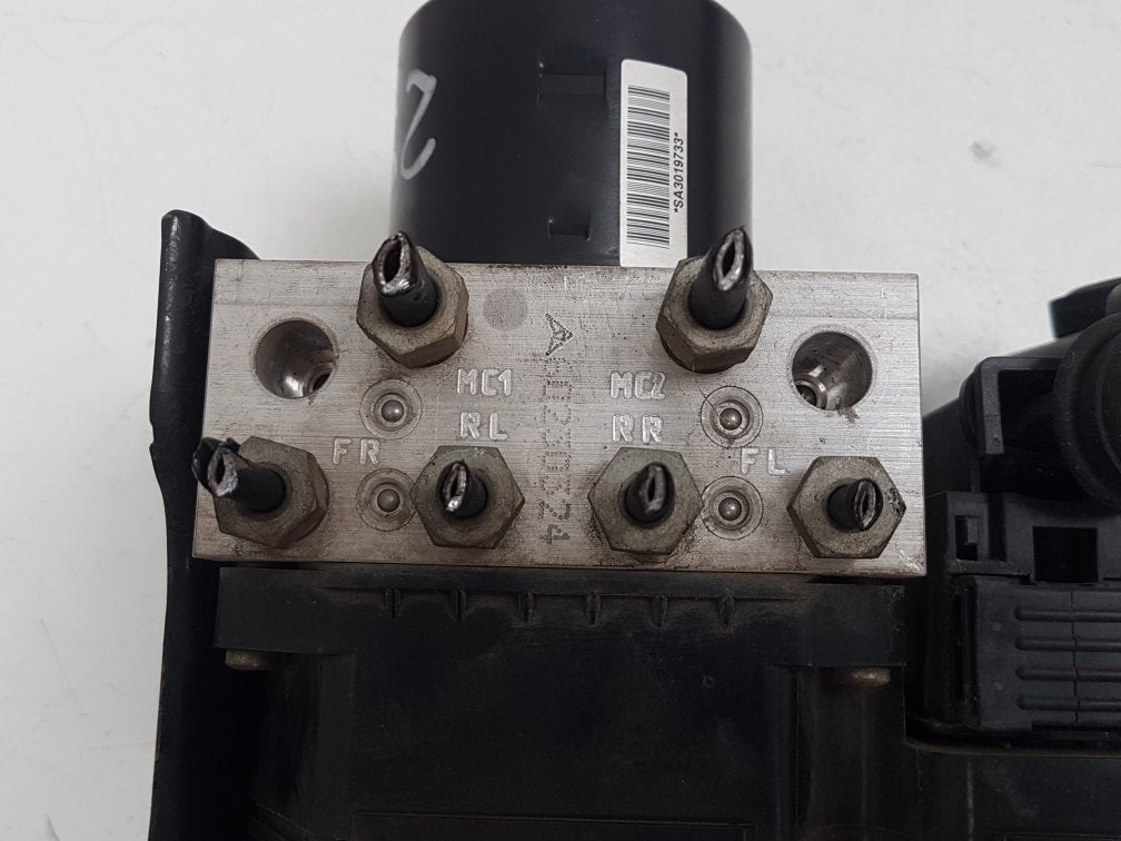 2010 - 2012 Saab 9-5  Saloon ABS Pump/Modulator 13332549