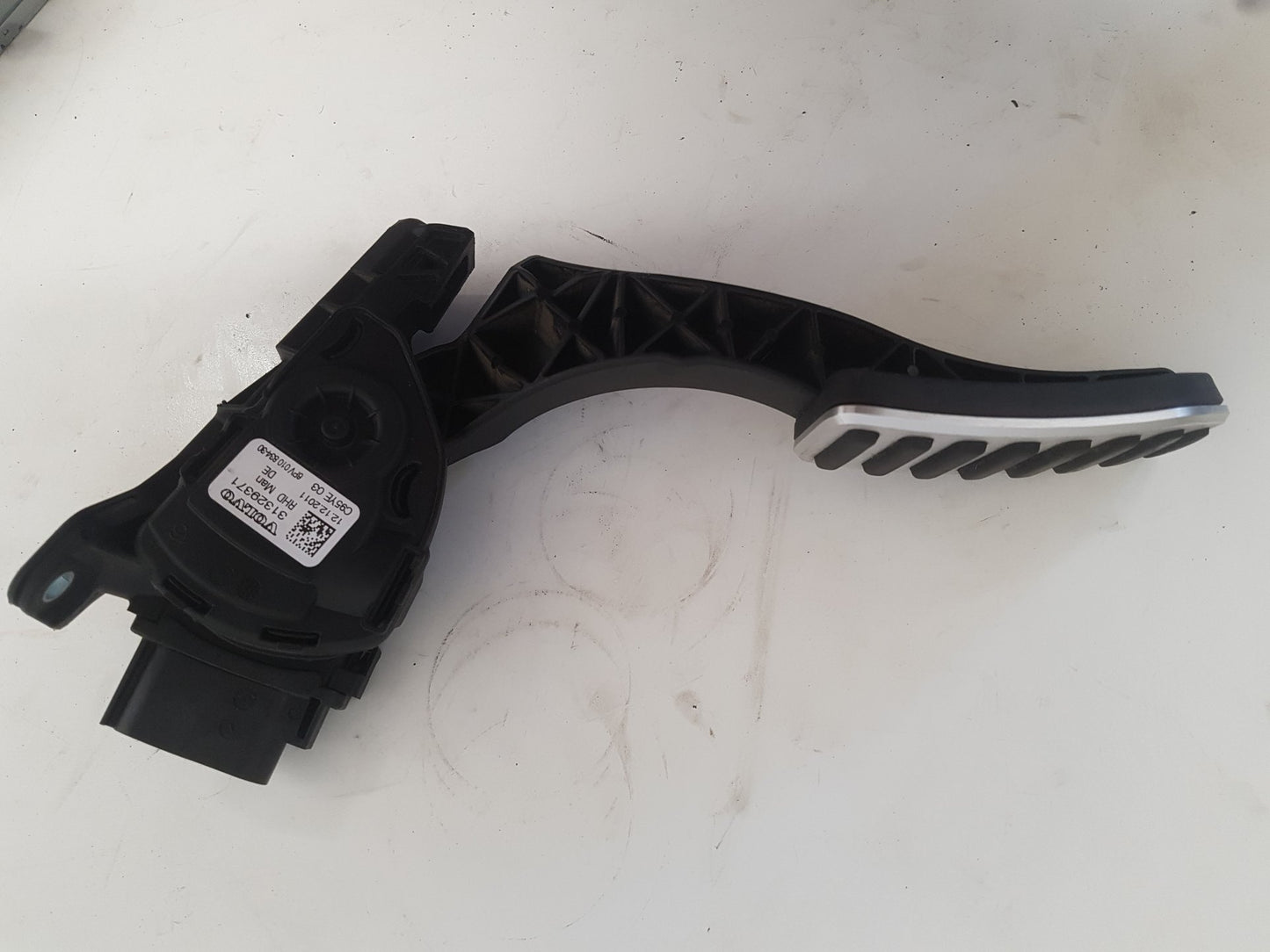 2013 - 2015 Volvo V60  Estate Accelerator Pedal 31329371