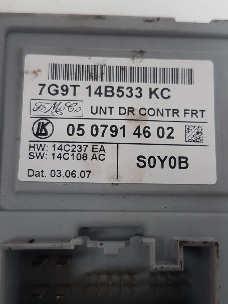 2007 - 2010 Volvo V70  Estate Door Control Module 7G9T14B533KC