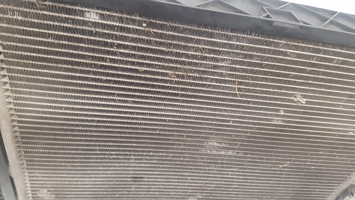 2007 - 2013 Volvo C70  Convertible Radiator 3M51-8005 DB