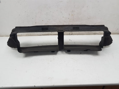 2012 - 2016 Volvo V40  Hatchback AIR GUIDE (BAFFLES) FRONT 31323465