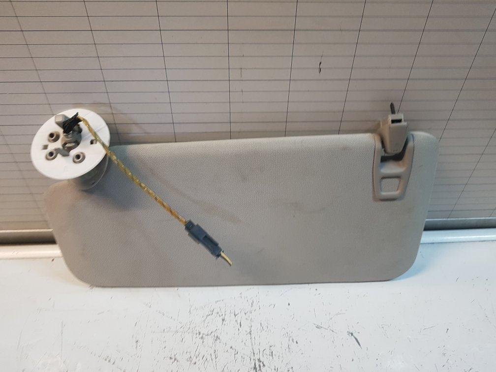 2010 - 2012 Saab 95  Saloon Right Sun Visor