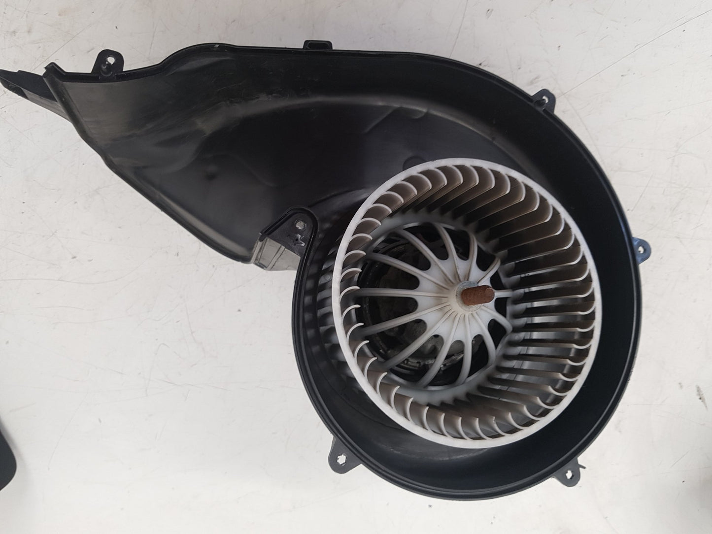 2008 - 2013 Volvo XC60 I 156 Estate Blower Motor 31291517