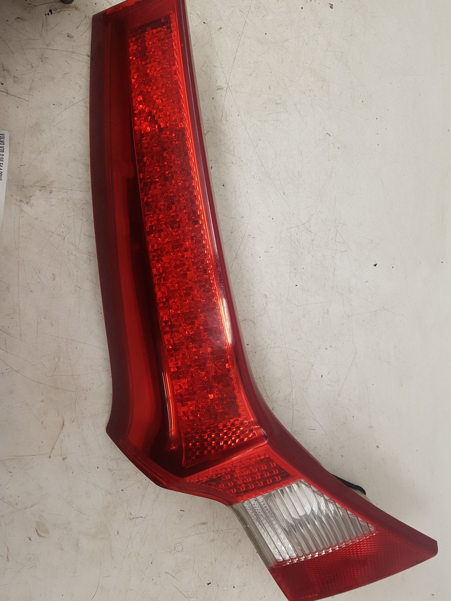 2008 - 2013 Volvo V70  Estate Left Taillight 31395068