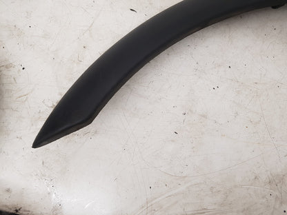 2000 - 2007 Volvo XC70  Estate Left Front Wheel Arch Moulding 30678043