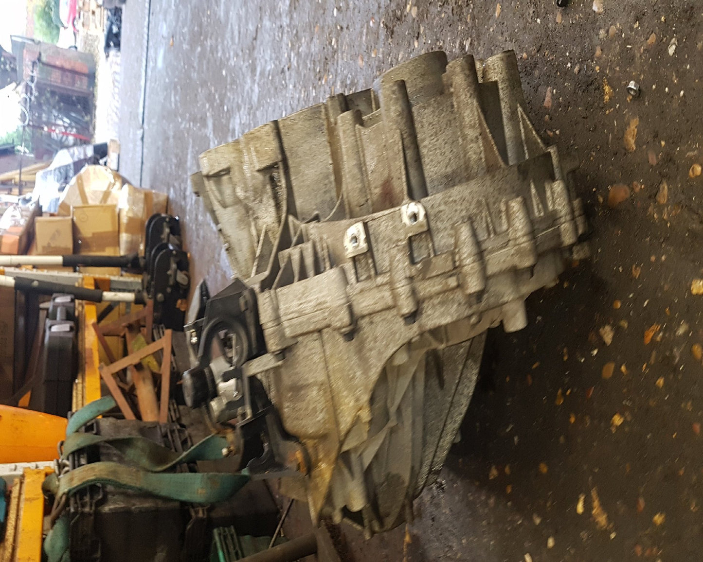 2012 - 2017 Volvo V40  Hatchback Manual Gearbox 1285272