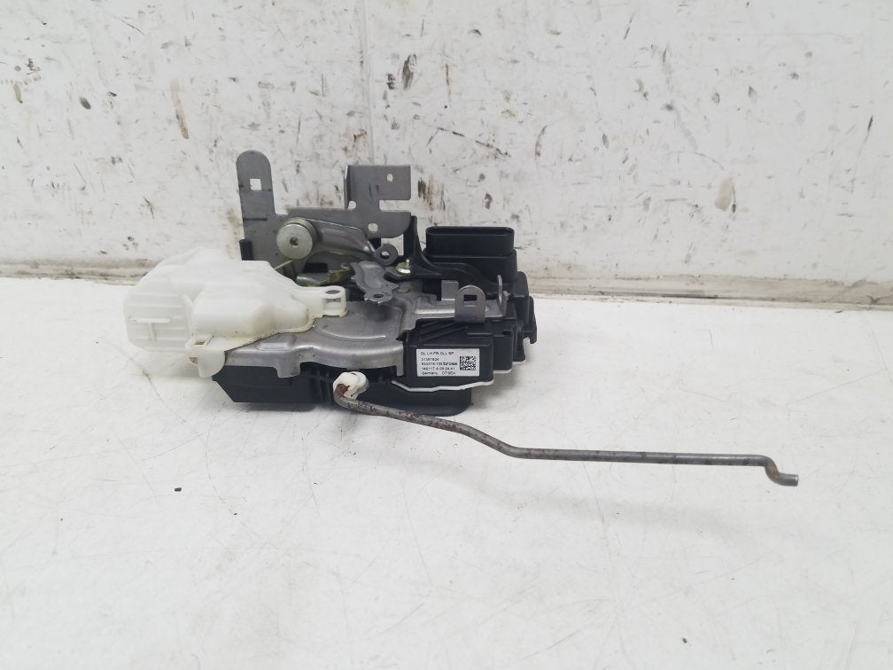 2012 - 2016 Volvo V40  Hatchback Left Front Central Locking Solenoid 31391824