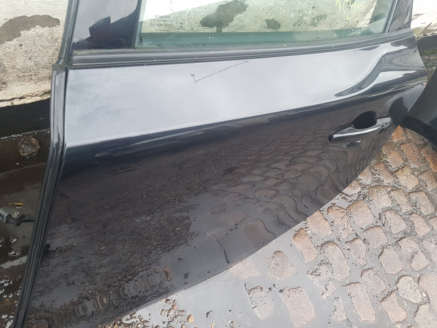 2012 - 2016 Volvo V40  Hatchback DOOR - BARE (REAR PASSENGER SIDE) 32321999