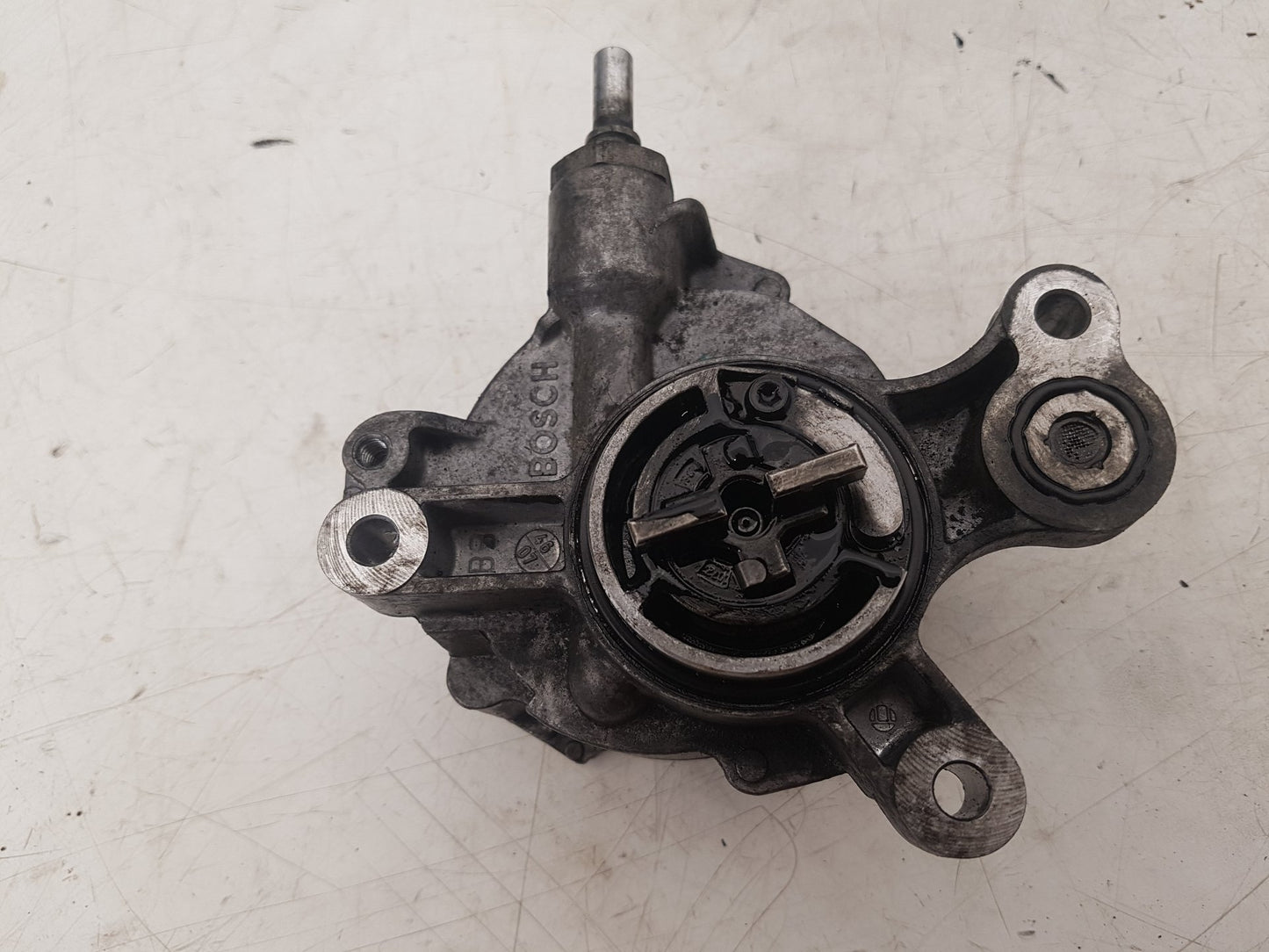 2006 - 2012 Volvo C30  Hatchback Vacuum/Air Pump D165-1C2