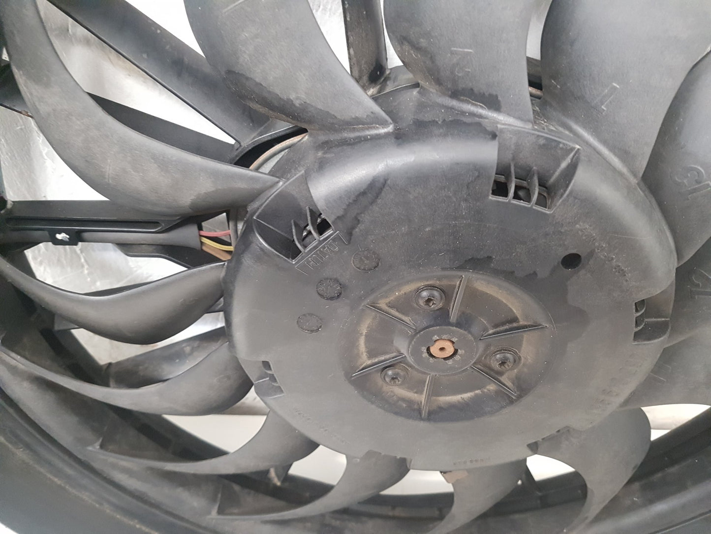 2000 - 2007 Volvo XC70  Estate RADIATOR FAN & COWLING (A/C CAR) 30741144