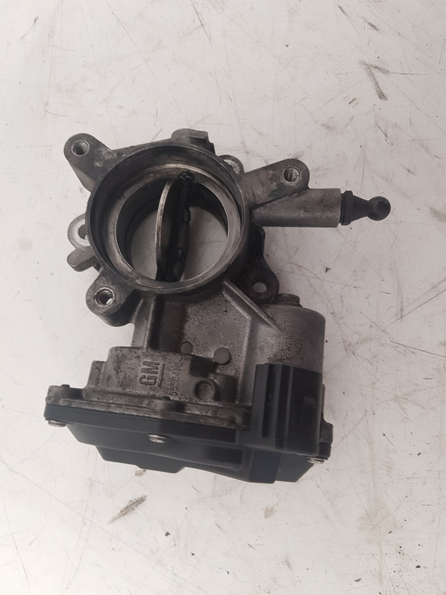 2010 - 2012 Saab 9-5  Saloon Throttle Body 55564164