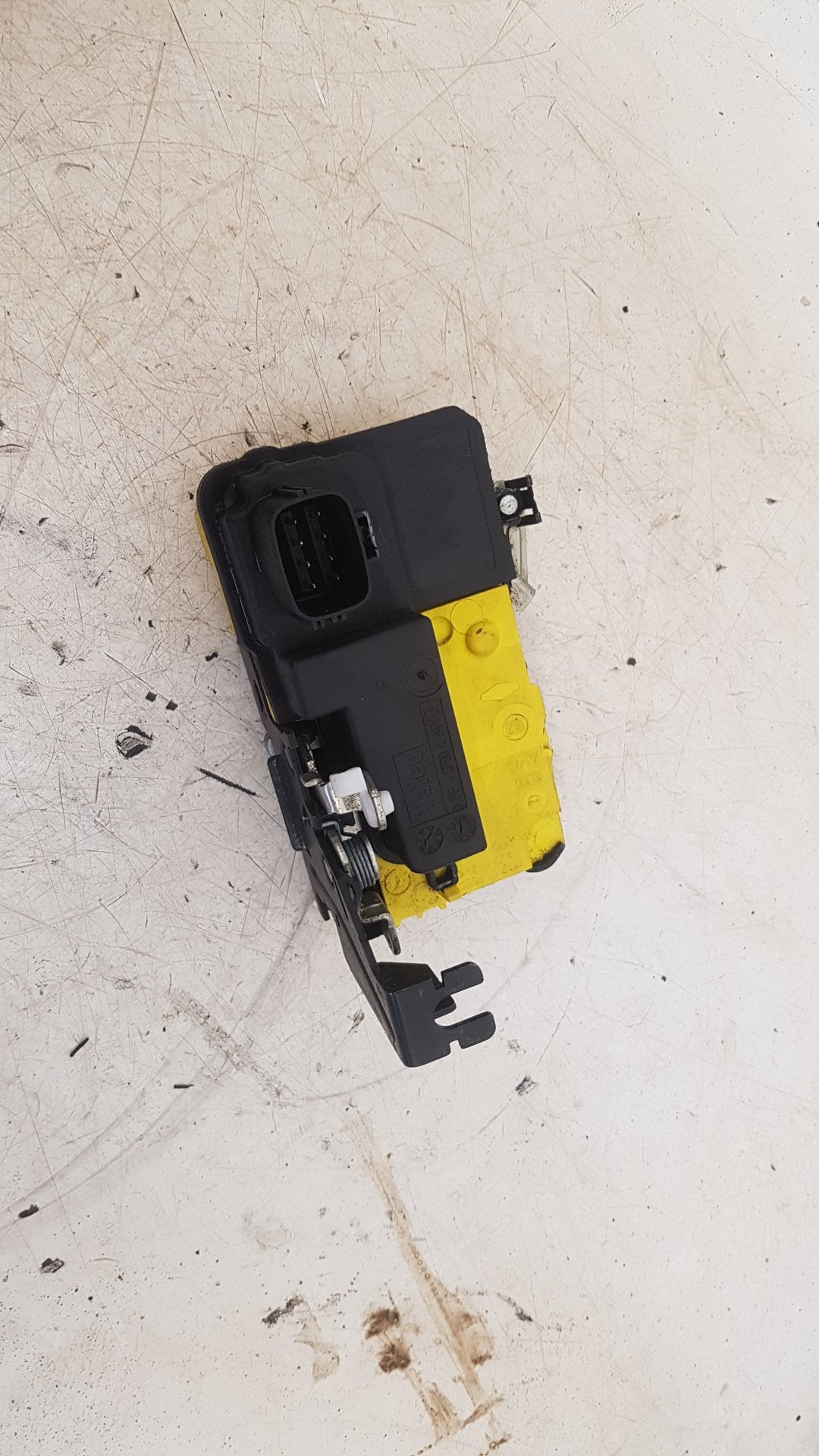 2010 Volvo XC90 I 275Y1CZ7144B1576959- Left Rear Door Front Lock Mechanism VRAC Grade A