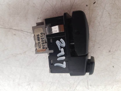 1992 - 1997 Volvo 850  Estate AUTOMATIC GEARBOX CONTROL MODULE SWITCH 9128538