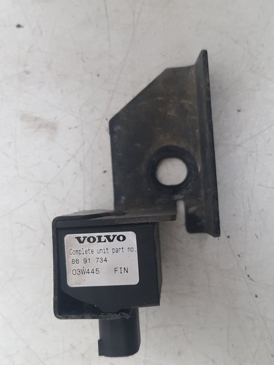 2003 - 2007 Volvo V70  Estate Crash Sensor 8691734