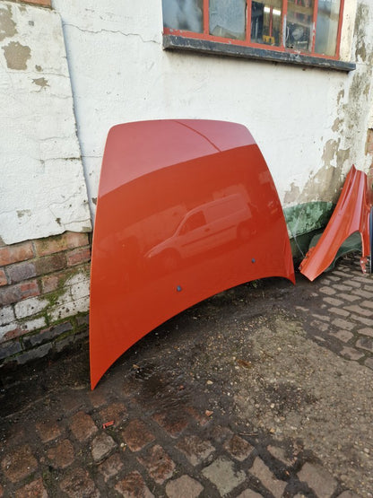 2004 - 2012 Volvo C30  Hatchback Bonnet 31371415