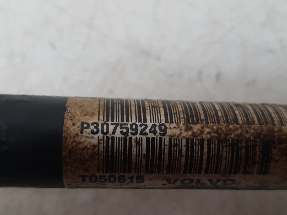 2002 - 2006 Volvo XC90  Estate Right Rear Drive Axle 30759249