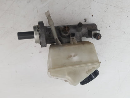 2002 - 2006 Volvo XC90  Estate Brake Master Cylinder 8646008