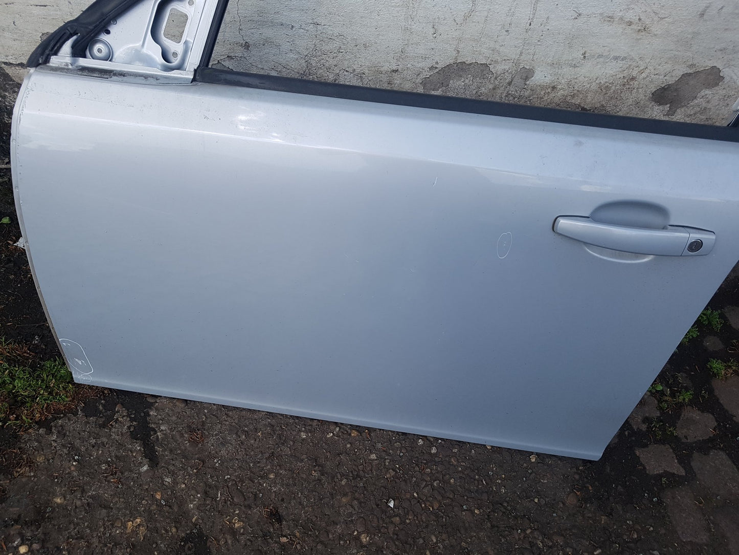 2007 - 2015 Saab 9-3  Estate DOOR - BARE (FRONT PASSENGER SIDE)