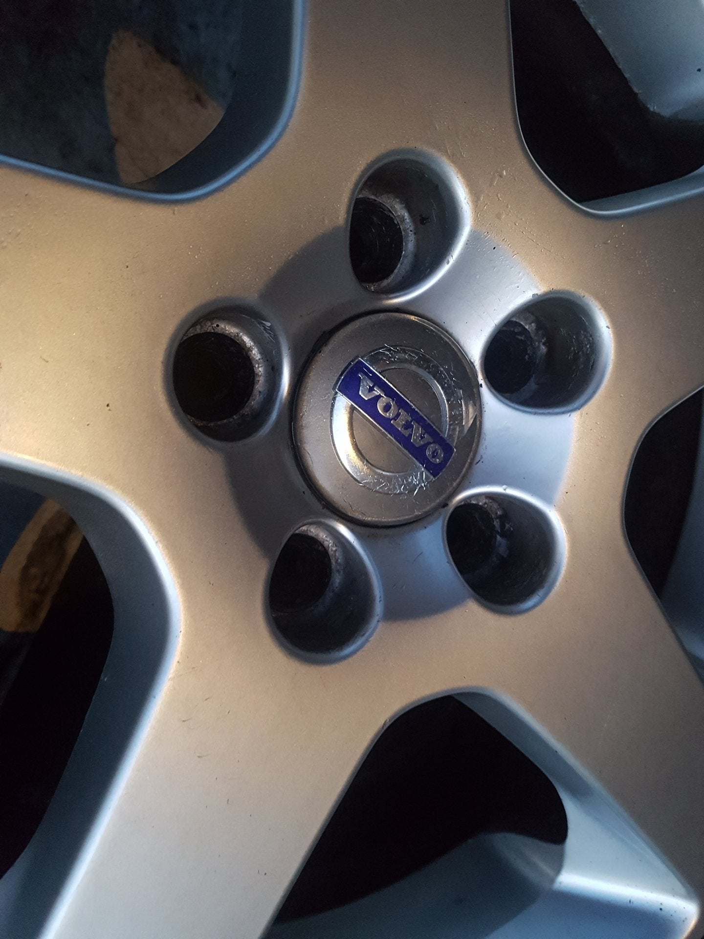 2008 - 2011 Volvo V70  Estate Alloy Wheel 30643770