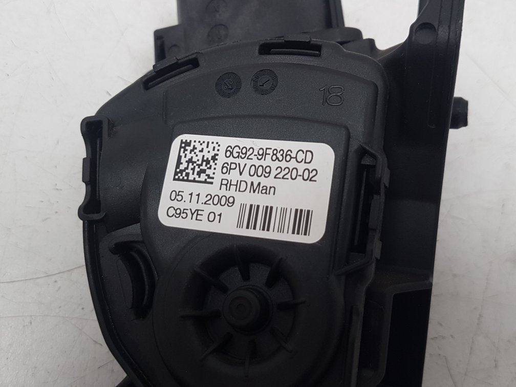 2009 - 2011 Volvo V70  Estate Accelerator Pedal 6G929F836CD