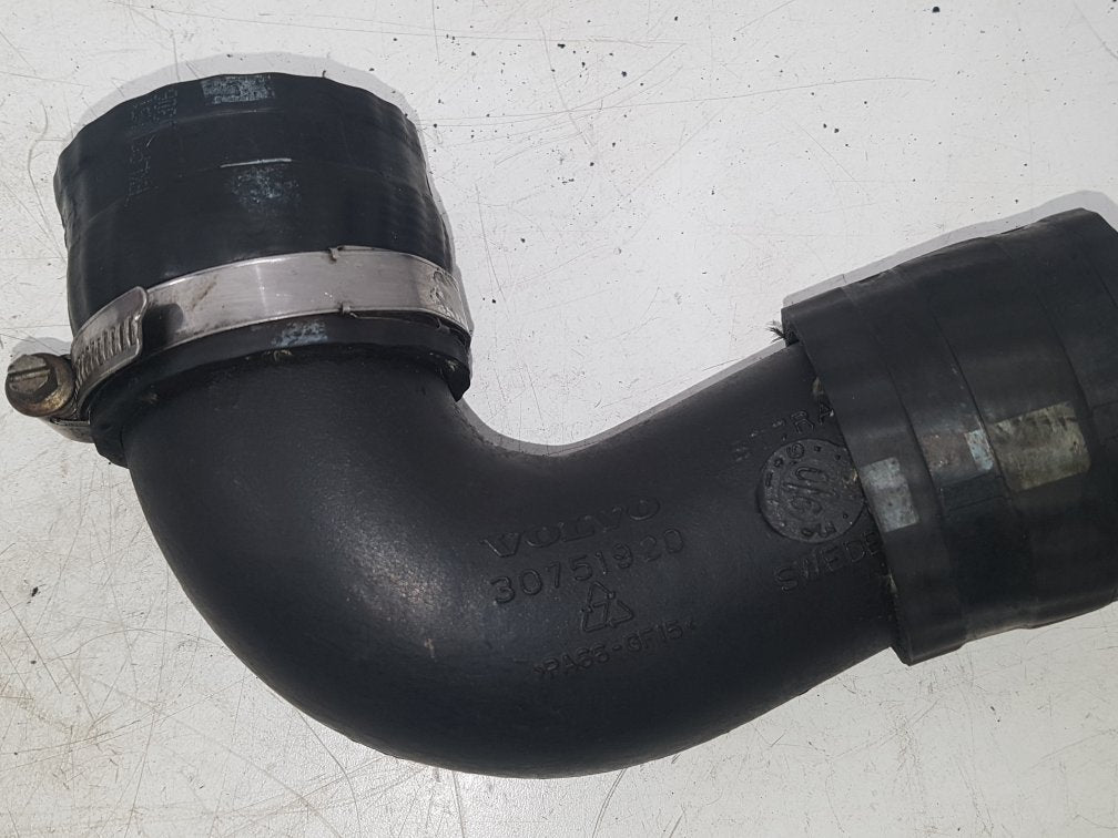 2011 - 2016 Volvo C30   Intercooler Pipe 30751920