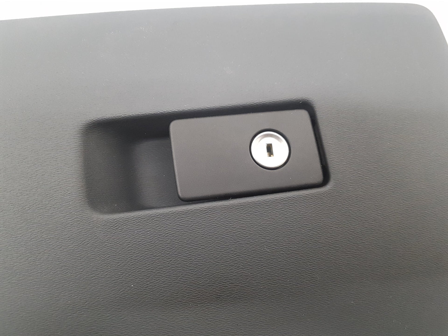 2008 - 2011 Volvo V70  Estate Glove Box 30676281