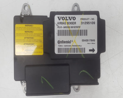 2010 - 2012 Volvo C30  Hatchback Airbag Module 31295109